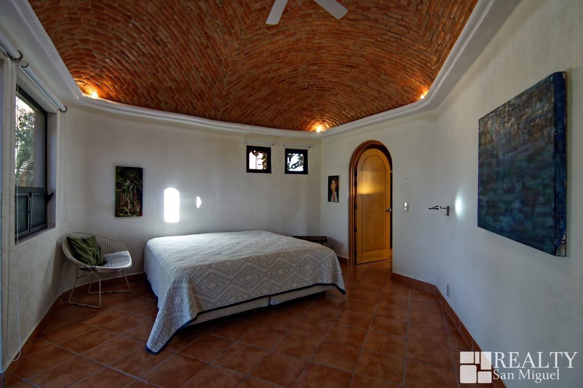 Villa In Los Labradores With Custom Upgrades