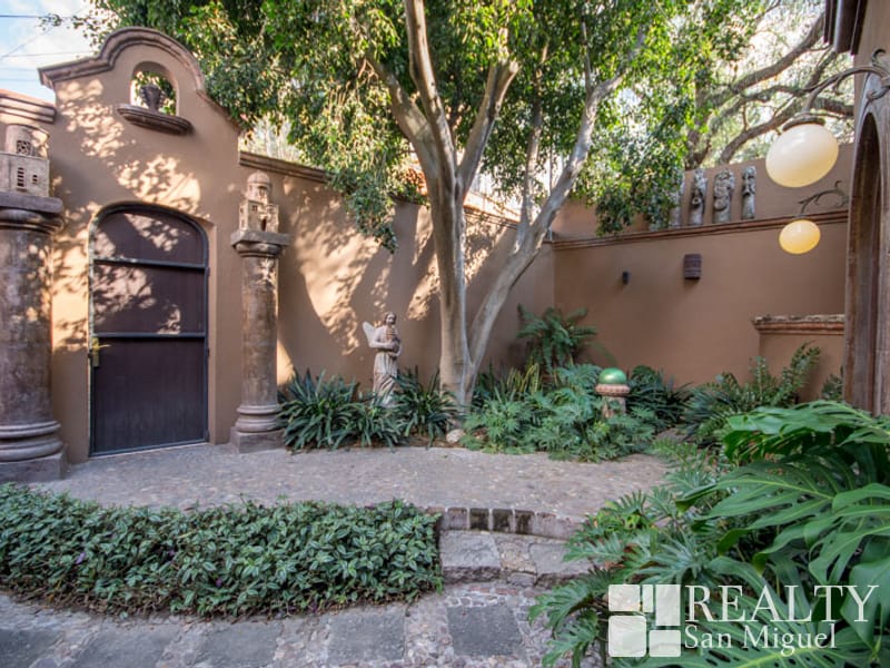 Casa SOKOL in Ojo De Agua, San Miguel De Allende